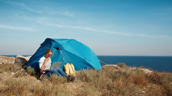 Telt VS Camping: Fordele og ulemper ved camping kontra telttur